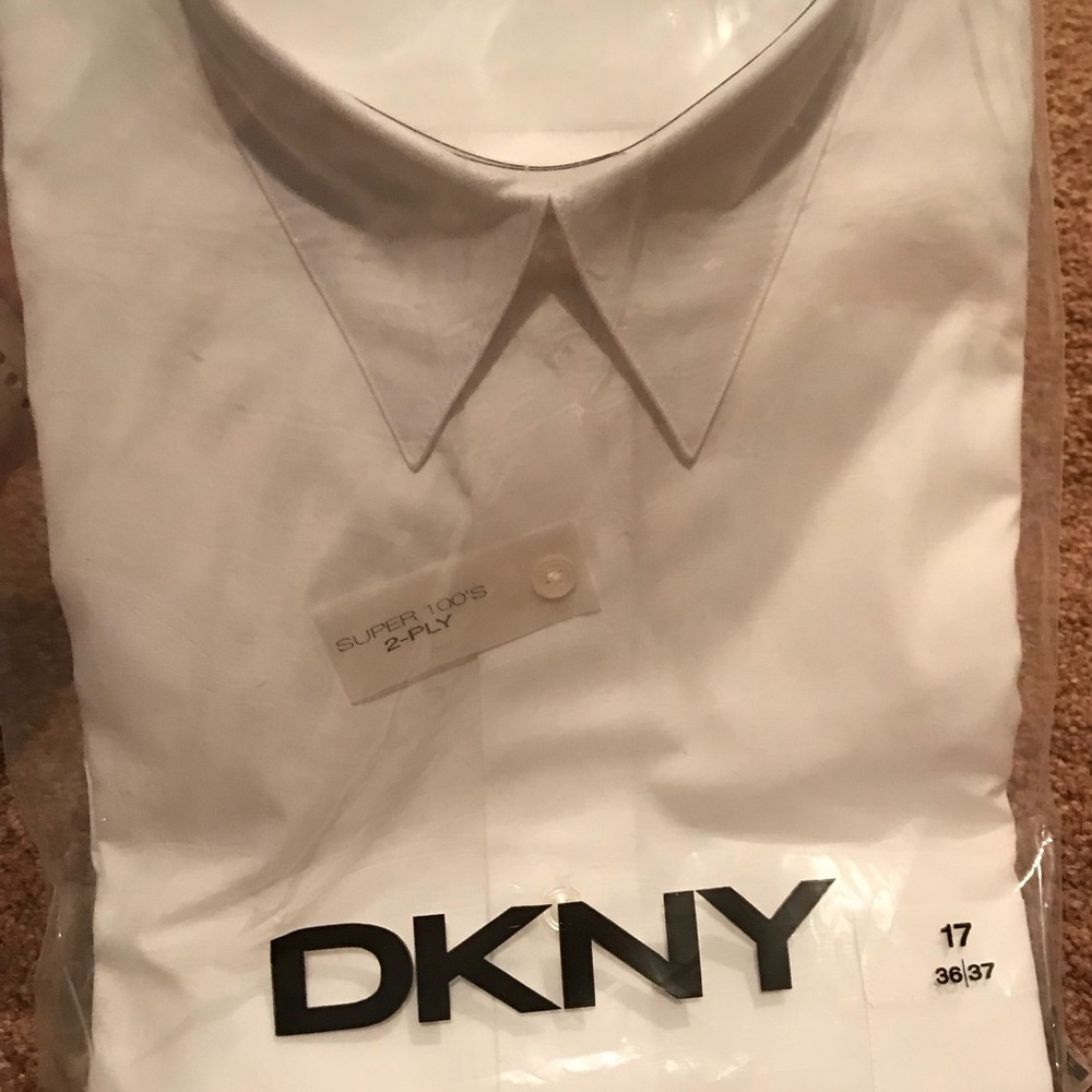 DKNY Men’s white button up shirt. 17, 36/37
